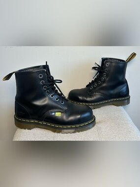 Dr Martens 1460 Lace Up Safety Steel Toe Boots Slip Resistant Men’s 7 Women’s 8